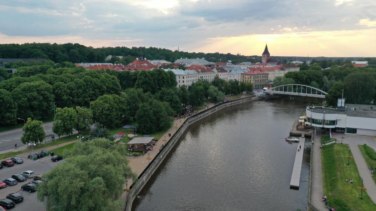 Over The River Apartment タルトゥ エクステリア 写真